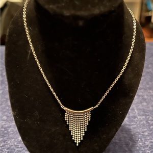 ***NWOT***. Tocara shimmery necklace